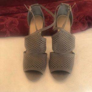 Charlotte Russe Gray Open Toed Sandal with Buckled Closure.  Size 8